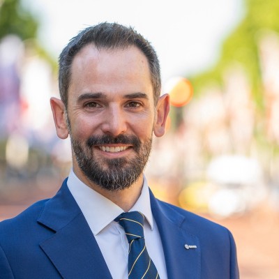 Dominic Fernandez-Ares