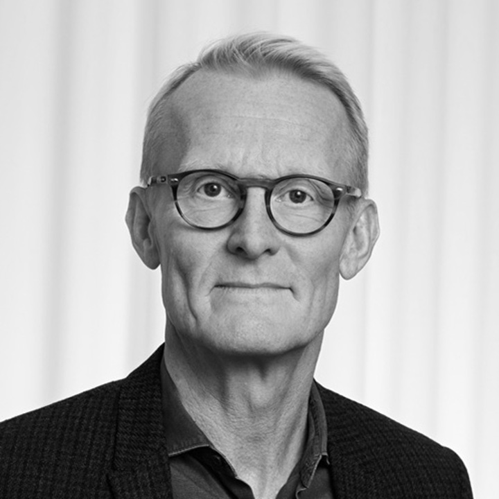 Dr. Johan Christenson